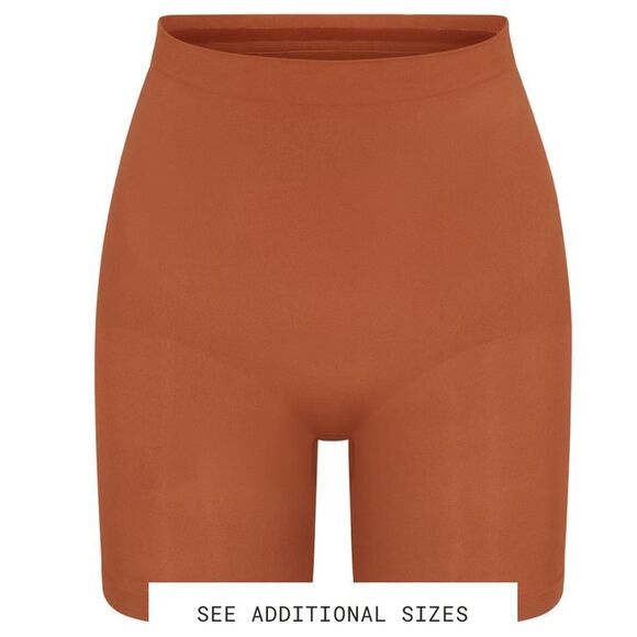 SKIMS SEAMLESS SCULPT MID THIGH SHORT BRONZE SMALL NWT IN PACKAGING - Picture 2 of 6